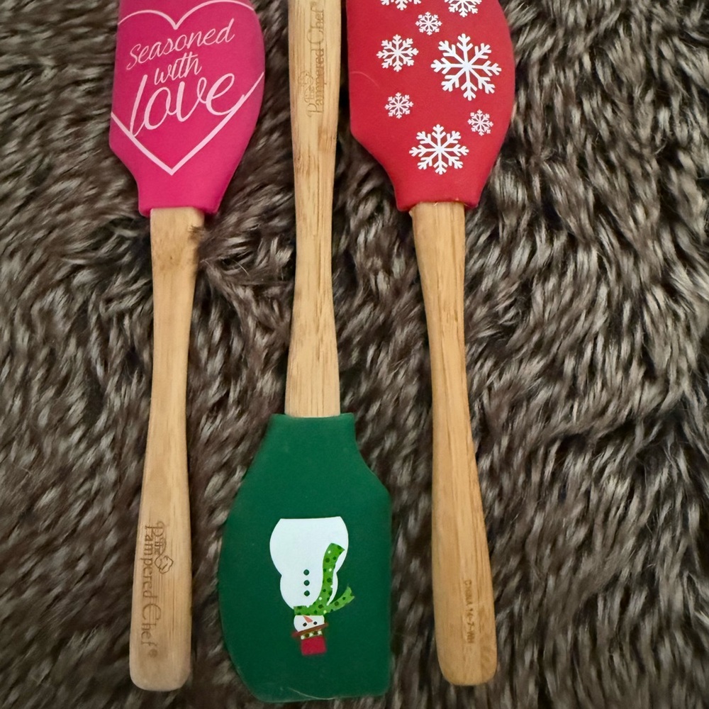 Bundle of 3 Pampered Chef Spatulas